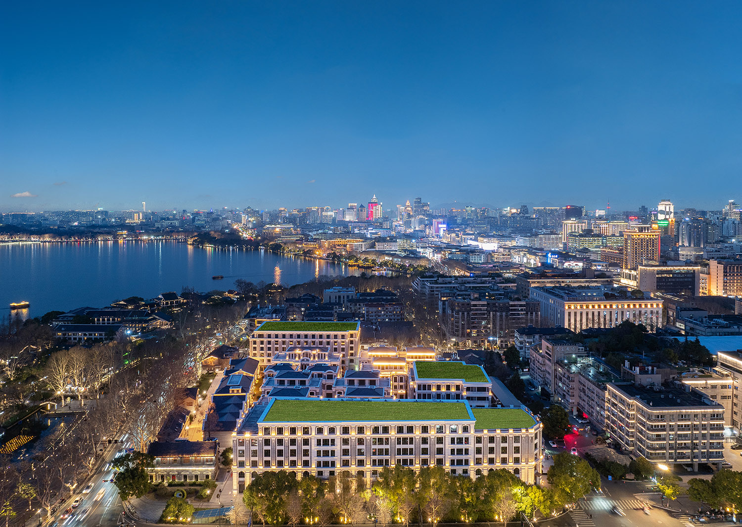 1770705798402475.jpg 2.jpg