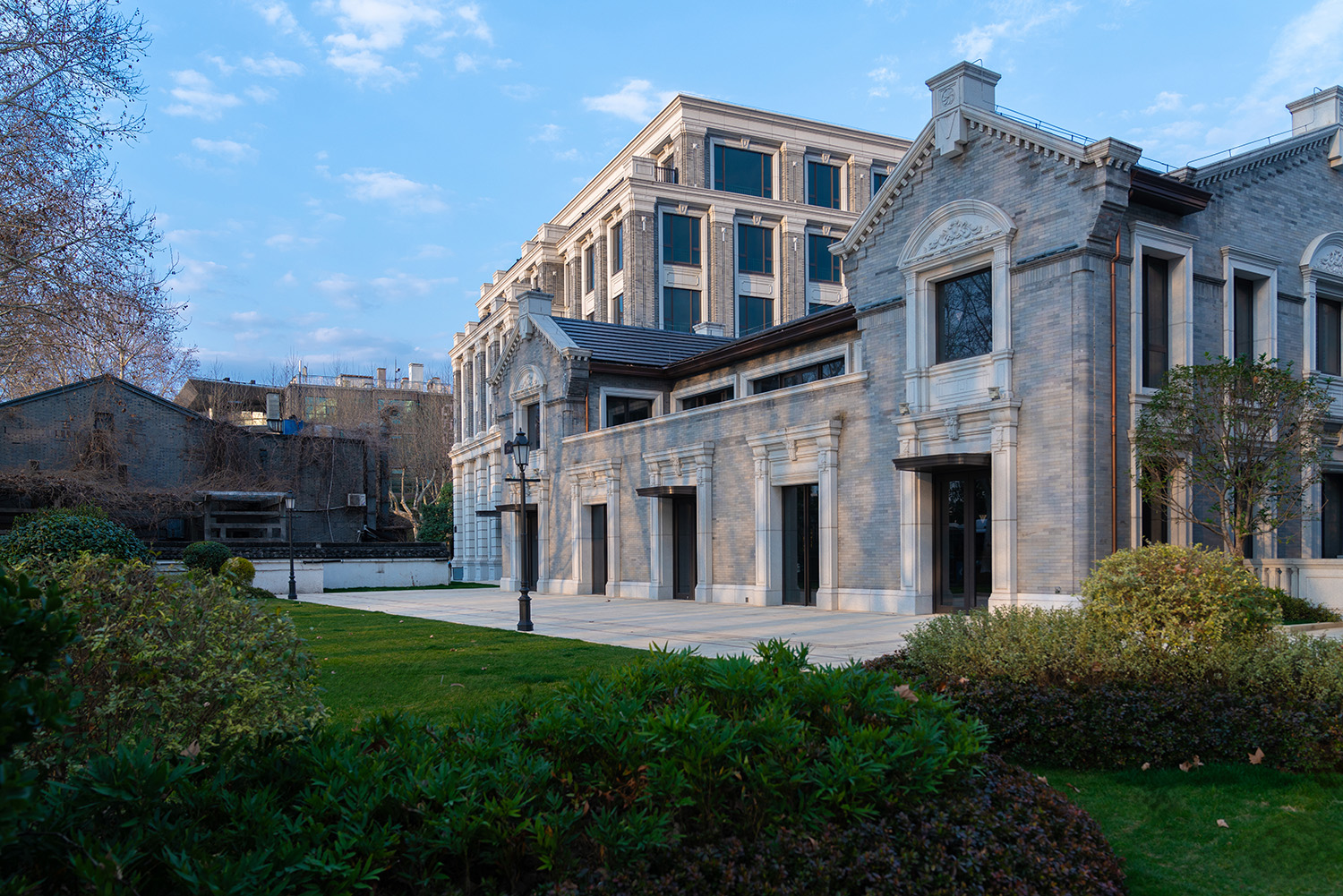 1770705889299046.jpg 5.jpg